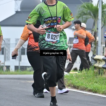 Runner Photo 8056124
