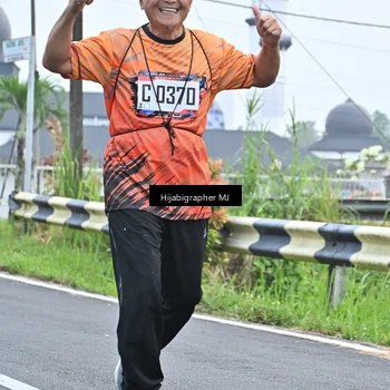 Runner Photo 8056170