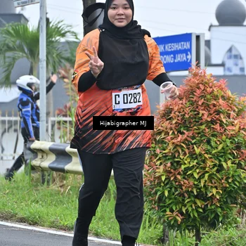Runner Photo 8056175