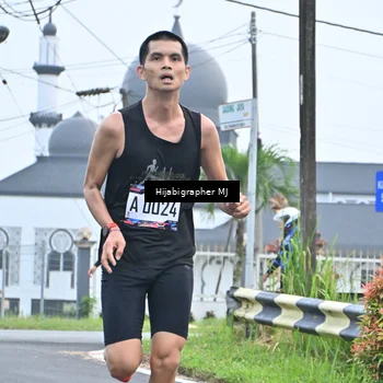 Runner Photo 8056184