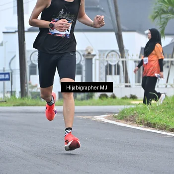 Runner Photo 8056185
