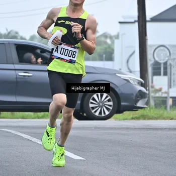 Runner Photo 8056196