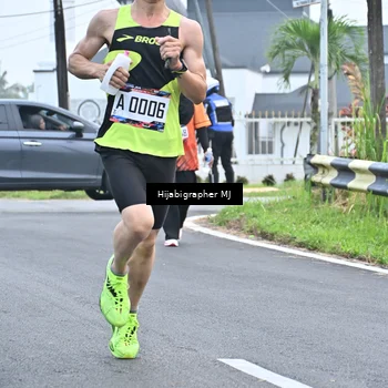 Runner Photo 8056200