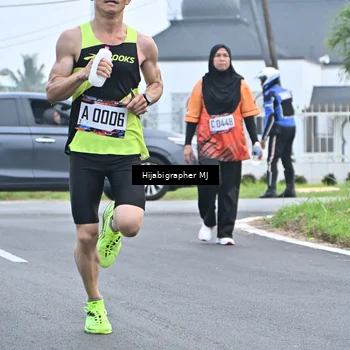 Runner Photo 8056201