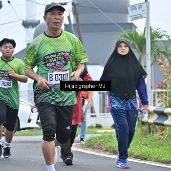 Runner Photo 8056213