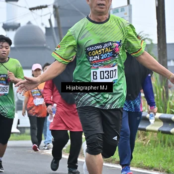 Runner Photo 8056215