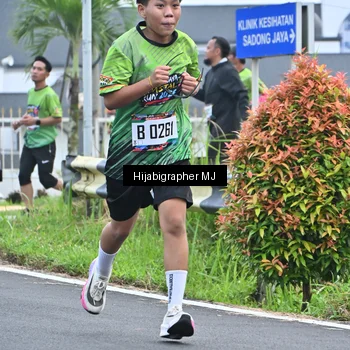 Runner Photo 8056263