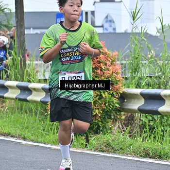 Runner Photo 8056264