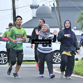 Runner Photo 8056272
