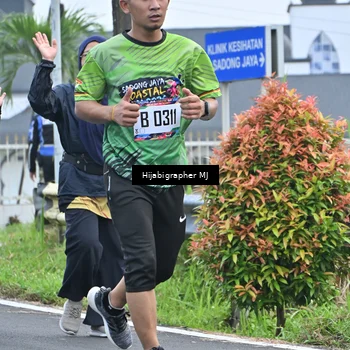 Runner Photo 8056275