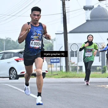 Runner Photo 8056310