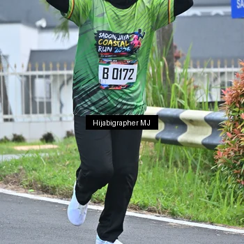 Runner Photo 8056313