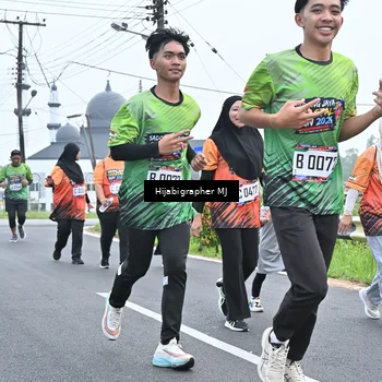 Runner Photo 8056342