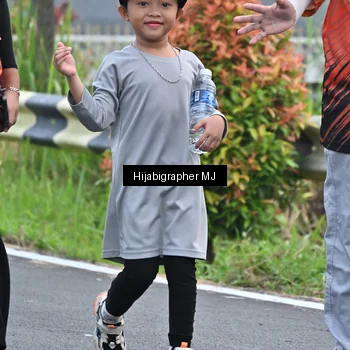 Runner Photo 8056355