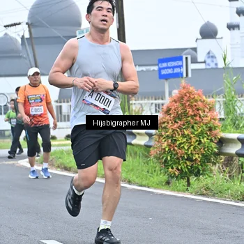 Runner Photo 8056398