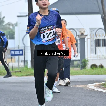 Runner Photo 8056439
