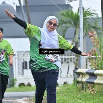 Runner Photo 8056465