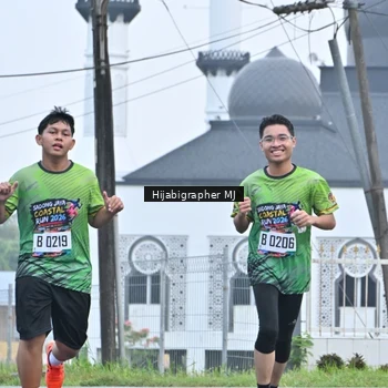 Runner Photo 8056480