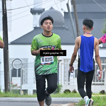 Runner Photo 8056502