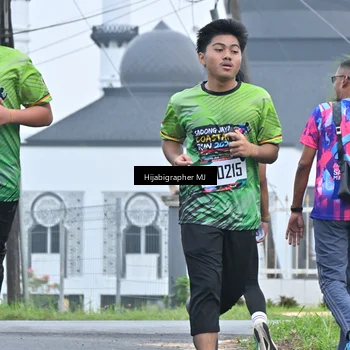 Runner Photo 8056531