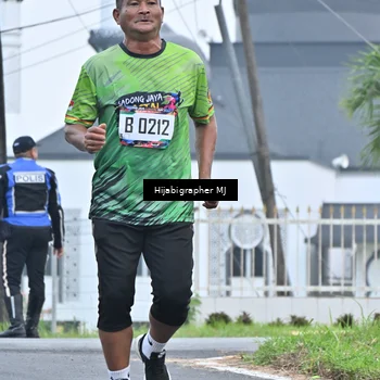 Runner Photo 8056557