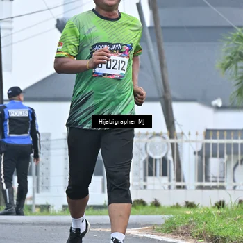 Runner Photo 8056558