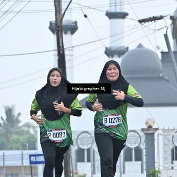 Runner Photo 8056572