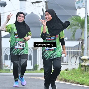 Runner Photo 8056579