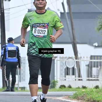 Runner Photo 8056584