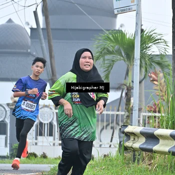 Runner Photo 8056599