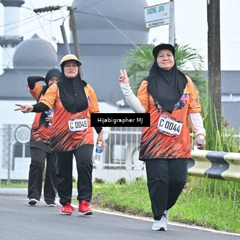 Runner Photo 8056616