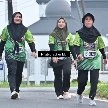 Runner Photo 8056639