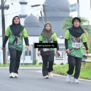 Runner Photo 8056641