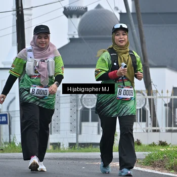 Runner Photo 8056693