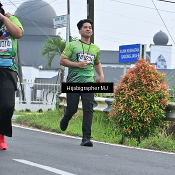 Runner Photo 8056694