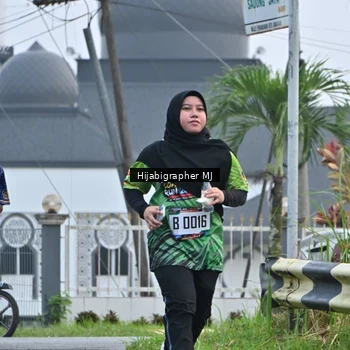 Runner Photo 8056756