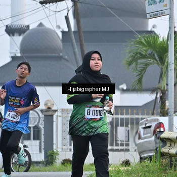 Runner Photo 8056765