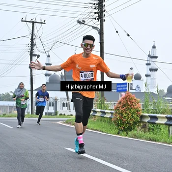 Runner Photo 8056779