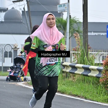 Runner Photo 8056783