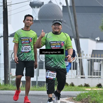 Runner Photo 8056811