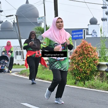 Runner Photo 8056812