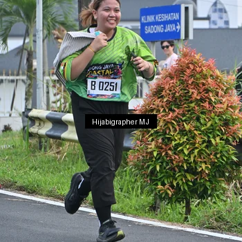 Runner Photo 8056848