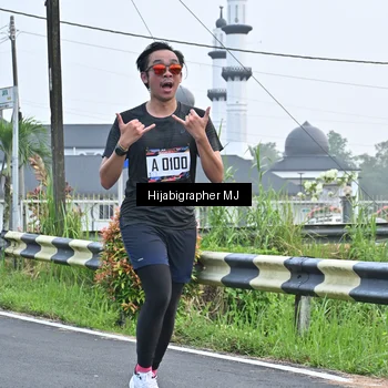 Runner Photo 8056857