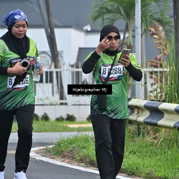 Runner Photo 8056859