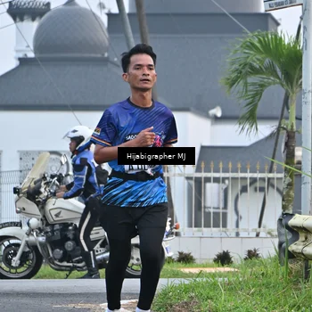 Runner Photo 8056873