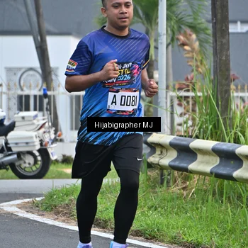 Runner Photo 8057007