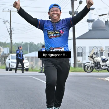 Runner Photo 8057017