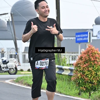 Runner Photo 8057048