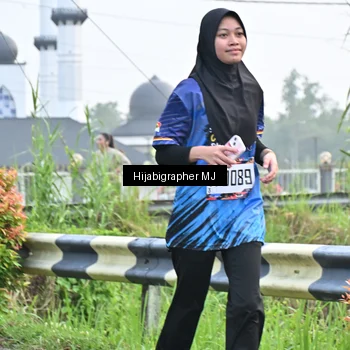 Runner Photo 8057070