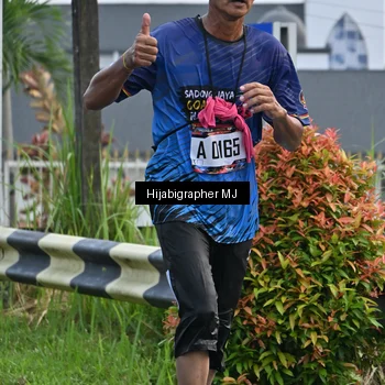 Runner Photo 8057143